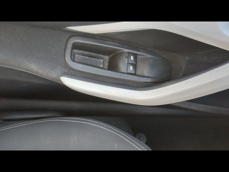 PEUGEOT 208 d’occasion à vendre à BOLLÈNE chez MMC PROVENCE (Photo 15)